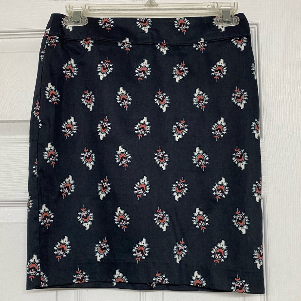 Ann Taylor Loft Navy Blue Print Straight Skirt Career Sz 00 Petite NWT